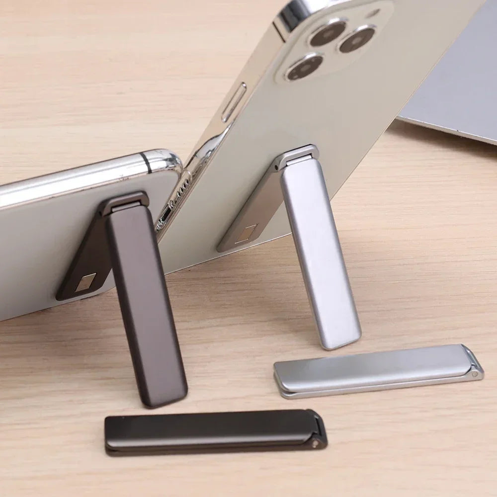 Sandsberg | Klebender ultra dünner magnetischer Kickstand-Halter