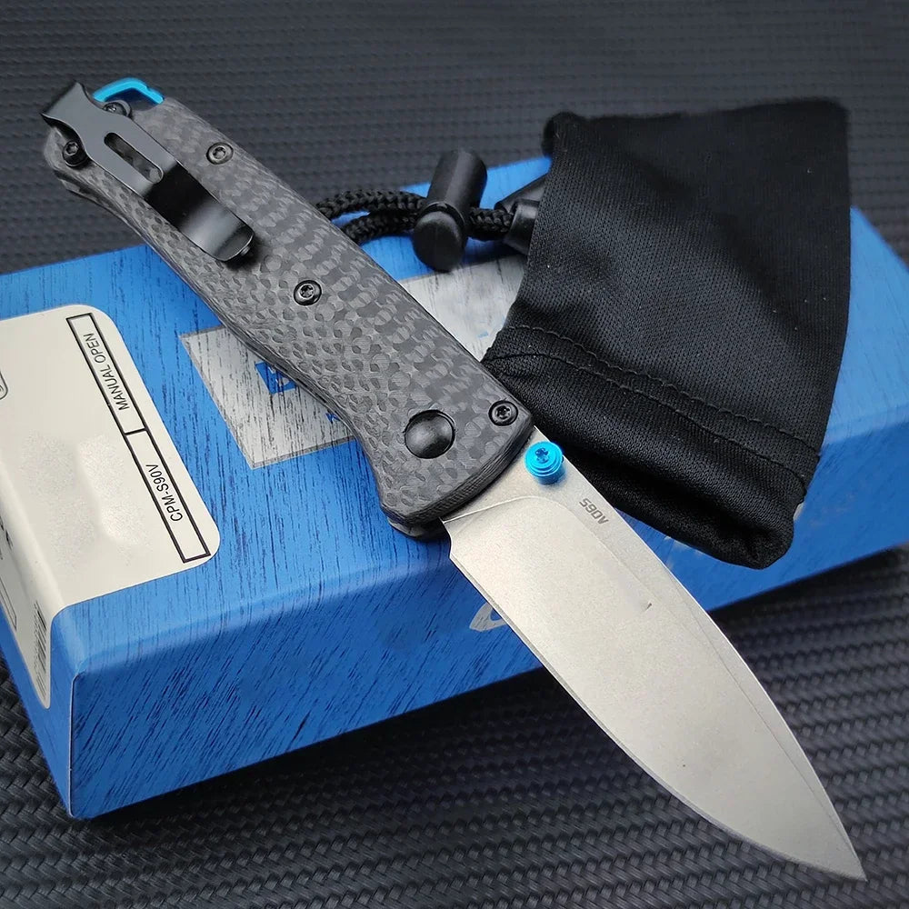 Faltmesser BM 533-3 – Hochwertige S90V Klinge, Kohlefasergriff, Outdoor EDC für Camping und Jagd mit Gürtelclip, Geschenk für Männer
