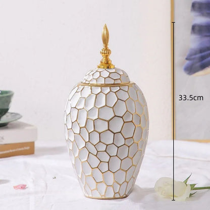 Sandsberg | GoldenPattern | Keramikvase mit luxuriösen goldenen Akzenten – Modernes dekoratives Wohnaccessoire