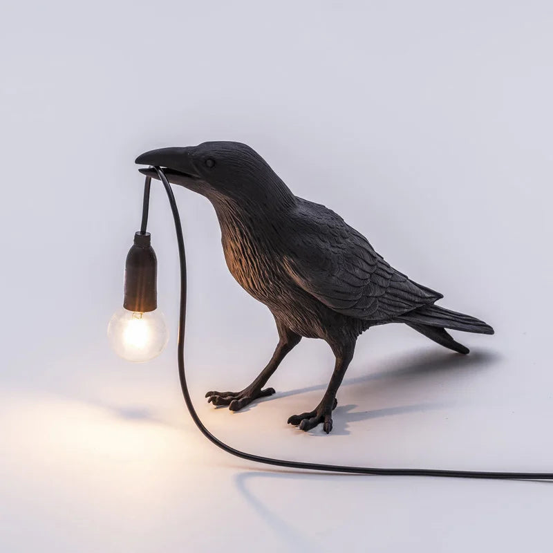 Moderne Lucky Bird Tischlampe – Kreatives Harz Tierdesign für Schlafzimmer und Wohnzimmer