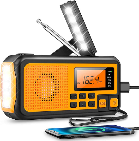 Sandsberg | Notfall-Radio mit Kurbel & Solar – Tragbares Dynamo-Radio mit Powerbank & LED-Taschenlampe