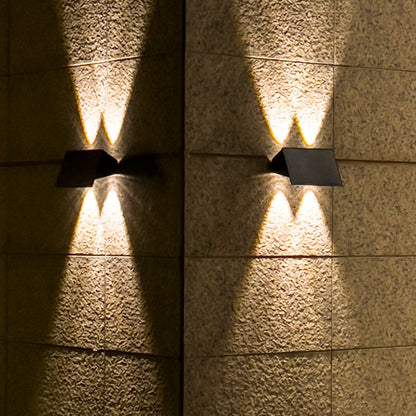 Sandsberg | SensorGlow - Bewegungsaktivierte Solar Wandlampe