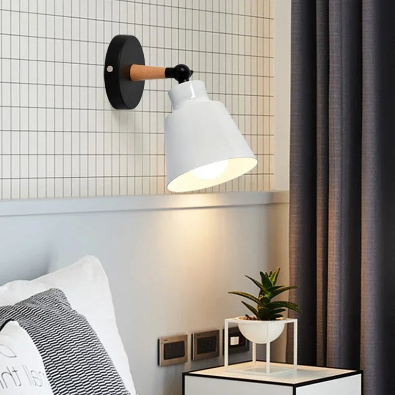 Nordic LED Wandleuchte – Minimalistisches Massivholz-Design für Schlafzimmer, Wohnzimmer und Flur – Moderne dekorative Beleuchtung mit E27-Sockel
