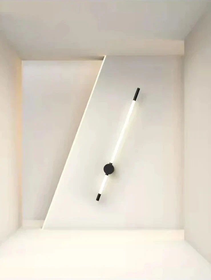 Sandsberg | AstraBeam – Vertikale LED-Wandlampe für moderne Innenräume