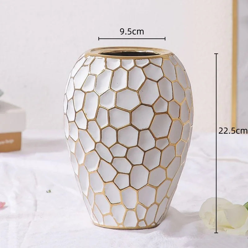 Sandsberg | GoldenPattern | Keramikvase mit luxuriösen goldenen Akzenten – Modernes dekoratives Wohnaccessoire