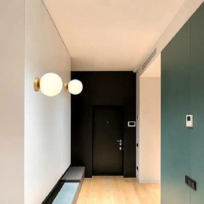 Sandsberg | LuxeGlass – Skandinavische LED-Glaslampe für zeitgenössische Innenräume