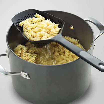 Sandsberg | Großer PP-Küchenlöffel zum Abgießen von Gemüse – Praktischer Sieblöffel für die Küche