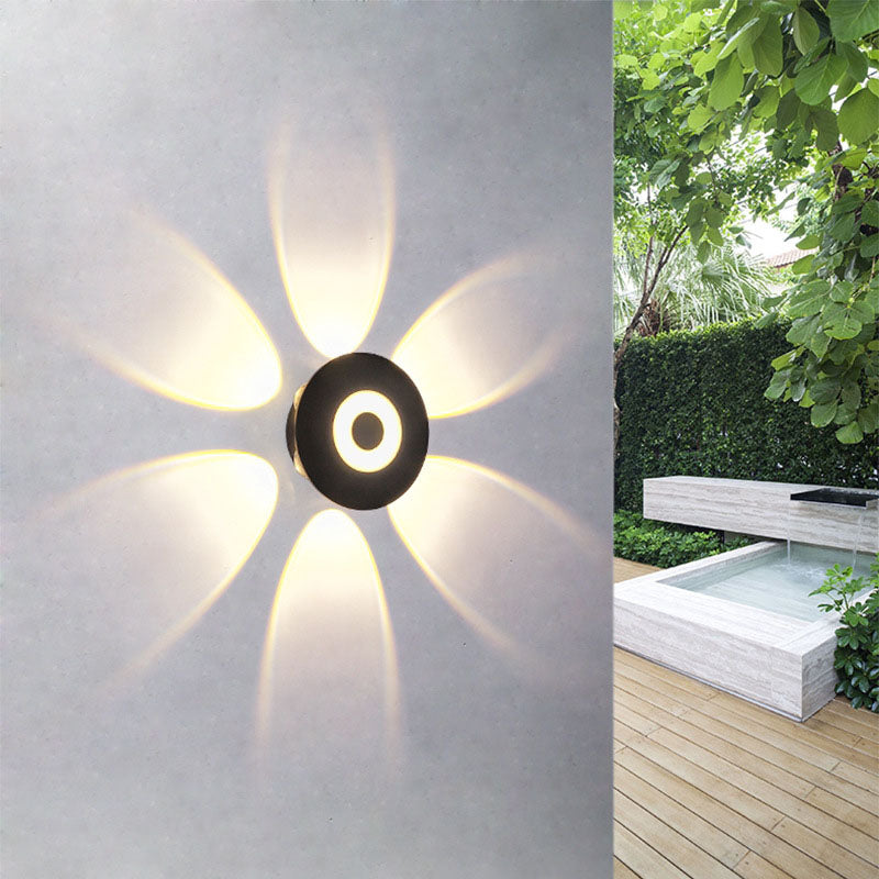 Zeitgenössische skandinavische Aluminium runde Schirm LED Wandleuchte für Außenpatio