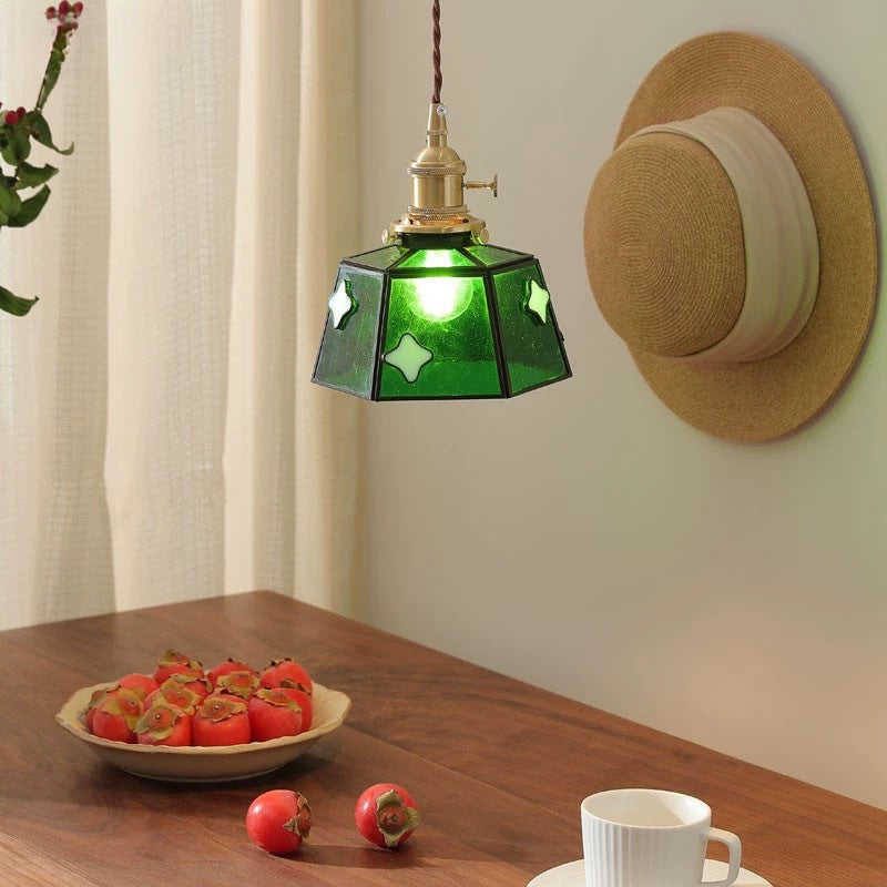 Zeitgenössische kreative Glas Messing Polygon 1-Licht Pendelleuchte für das Esszimmer