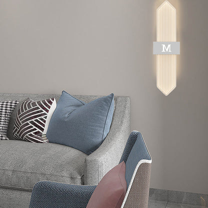 Moderne Luxus Eisen Acrylic Elliptische Streifen Spitz LED Wandleuchte für das Wohnzimmer