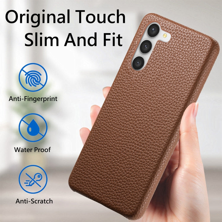 Sandsberg | Für Samsung Galaxy S23 5G Litchi Oil Edge Leder Hintergrund Handyhülle (Braun)