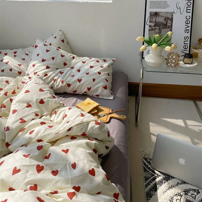 Sandsberg | CozyLove | Zwillings-, Full- & Queen-Bettbezug-Set – Weiche koreanische Bettwäsche mit Herzdesign