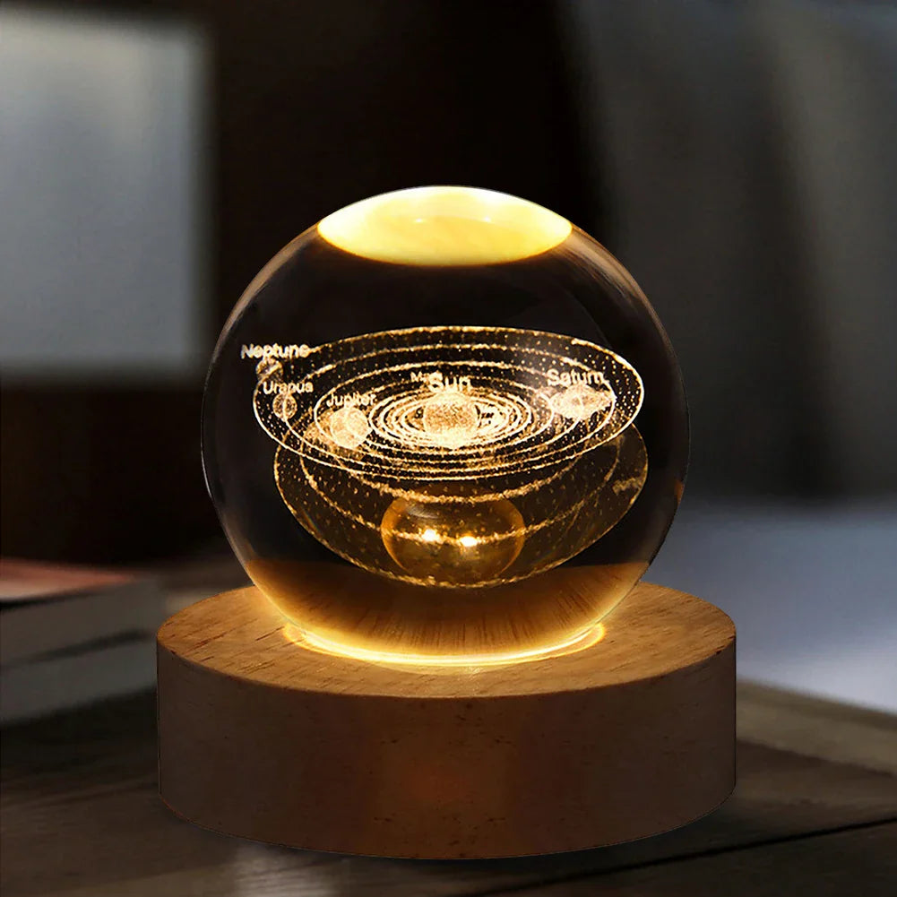 Kristallkugel Nachttischlampe - Leuchtender Planet, Galaxie, Mond, Astronaut Tischlampe für Kinder Geschenke