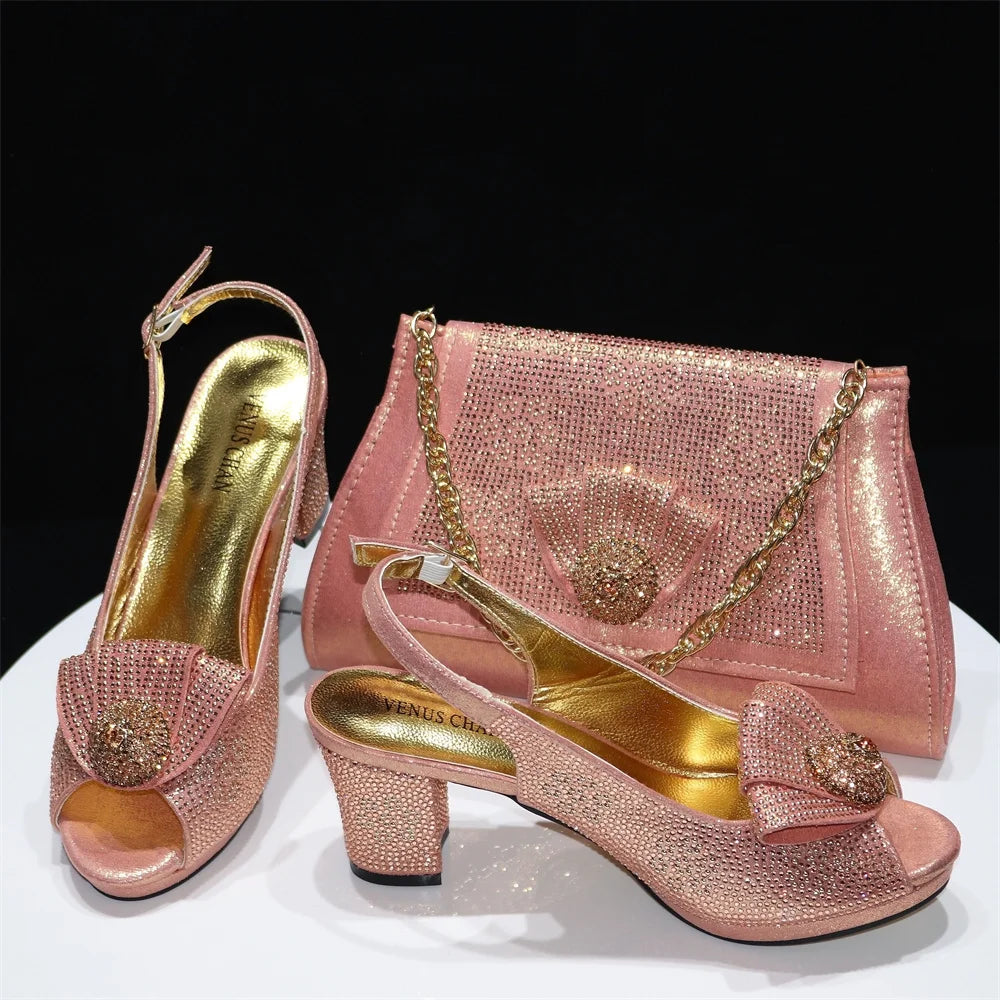 MEOD Italienisches Schuh- und Taschen-Set Neue 2024 Damenschuhe und Taschen-Set In Italien silberne italienische Schuhe mit passender Tasche !P769