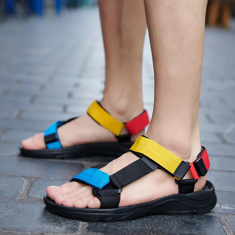 Herren Atmungsaktive Mesh Sandalen Sommer Leichtgewichtig Outdoor Strand Komfort Rutschfeste Freizeitschuhe