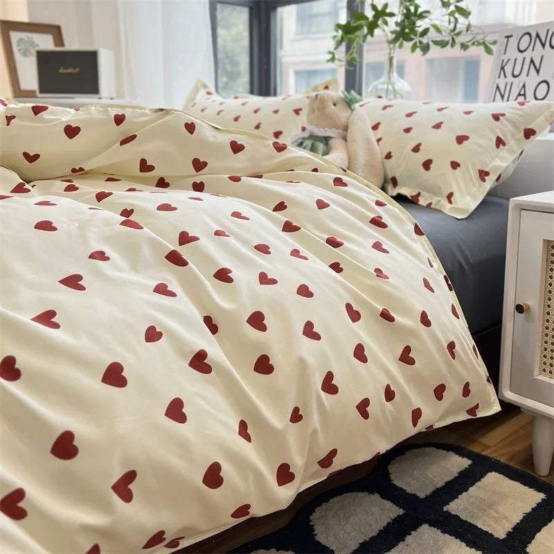 Sandsberg | CozyLove | Zwillings-, Full- & Queen-Bettbezug-Set – Weiche koreanische Bettwäsche mit Herzdesign