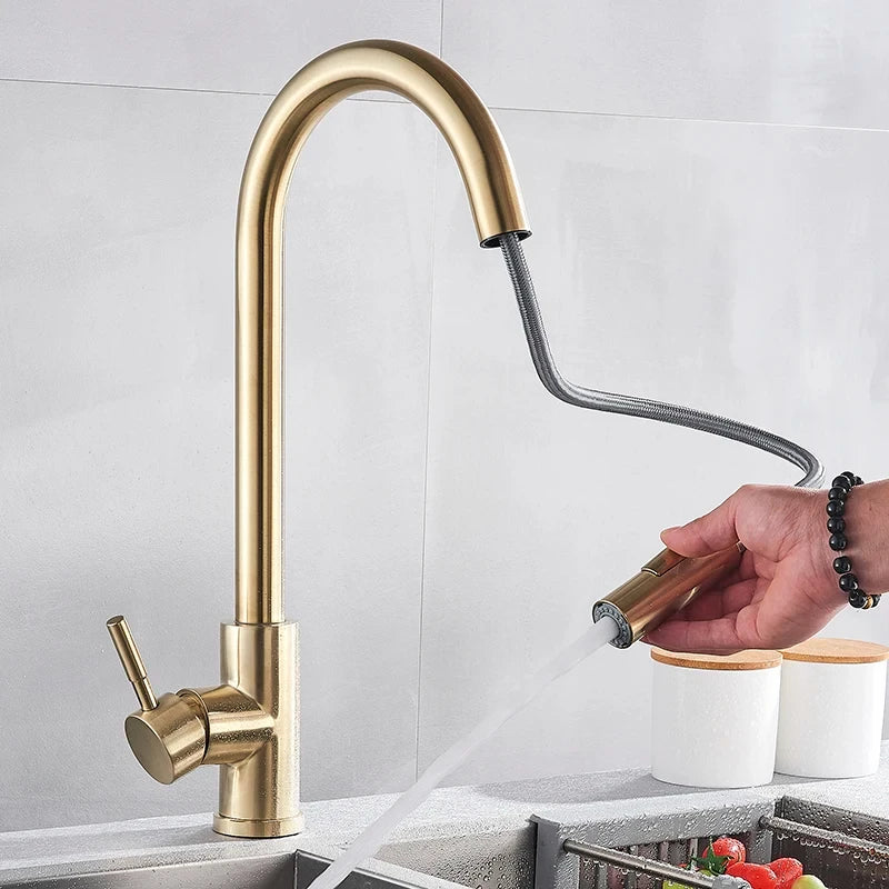 FlexiPull Wasserhahn - Moderne Küchenarmatur mit 360° Bewegung