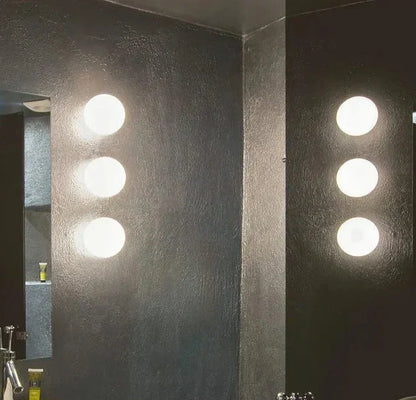 Sandsberg | GlaciaLuxe – Minimalistische Wandleuchte mit Glasstein-Design