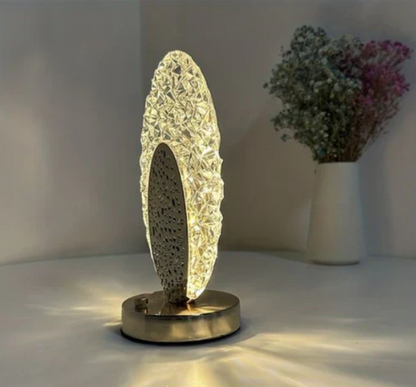 Sandsberg | Elegante Tischlampe im Pfauen-Design