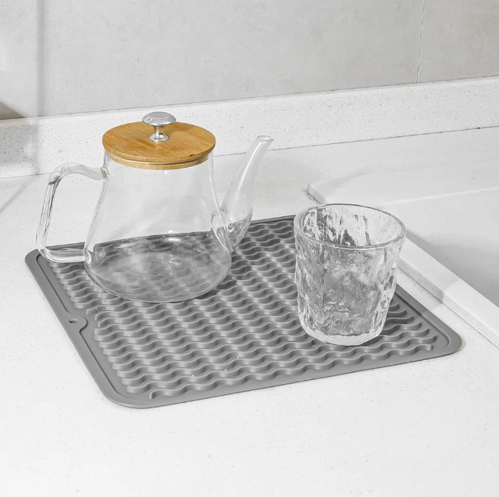 Sandsberg | Nachhaltige Silikon-Tropfmatte - Universell einsetzbar und hitzebeständig