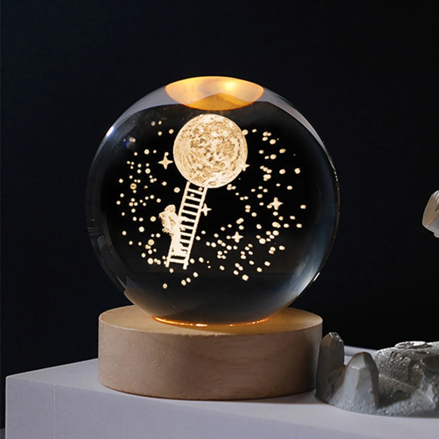 Kristallkugel Nachttischlampe - Leuchtender Planet, Galaxie, Mond, Astronaut Tischlampe für Kinder Geschenke