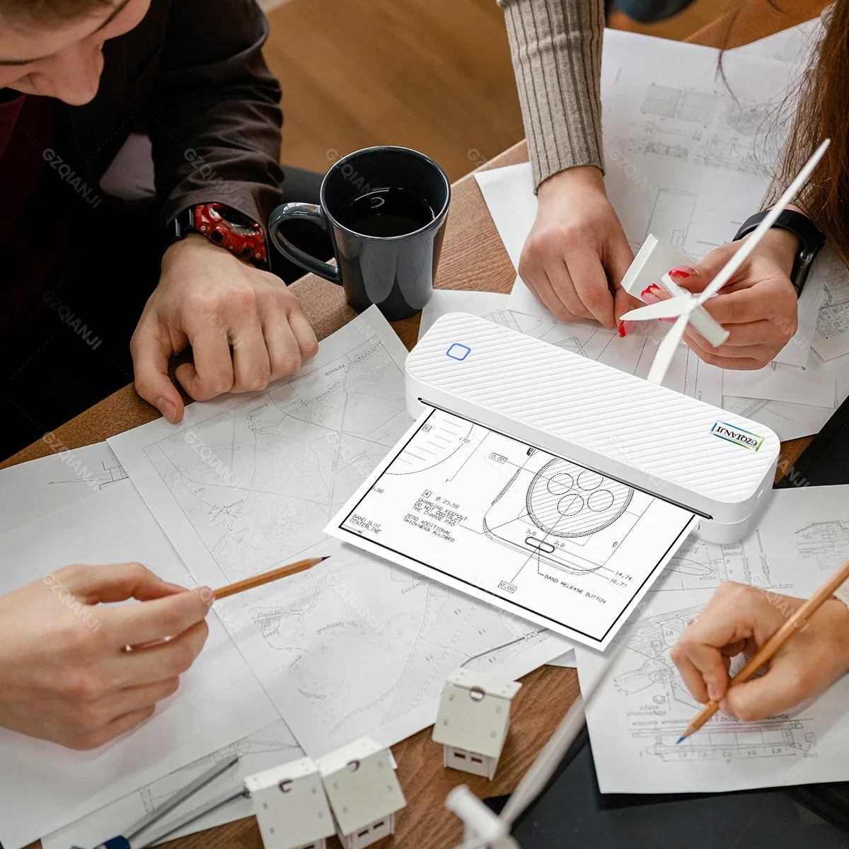 Sandsberg | Tragbarer tintenloser Bluetooth A4 Thermodrucker