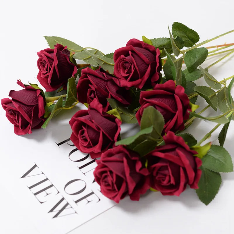 Realistische künstliche rote Rosen - Hochzeitsdeko fürs Zuhause