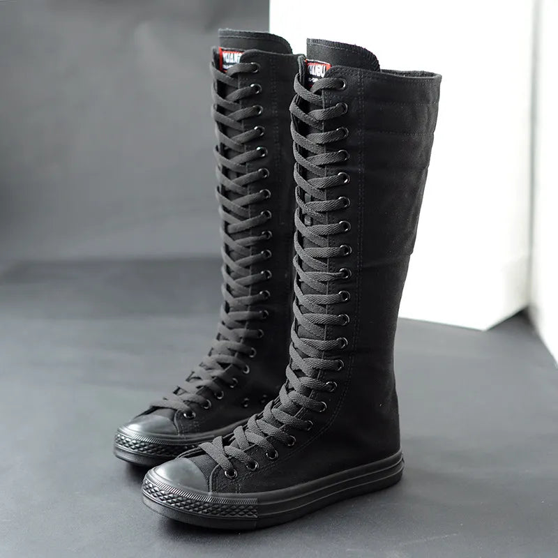 Stylische Damen-Canvas-Stiefel von Roggy