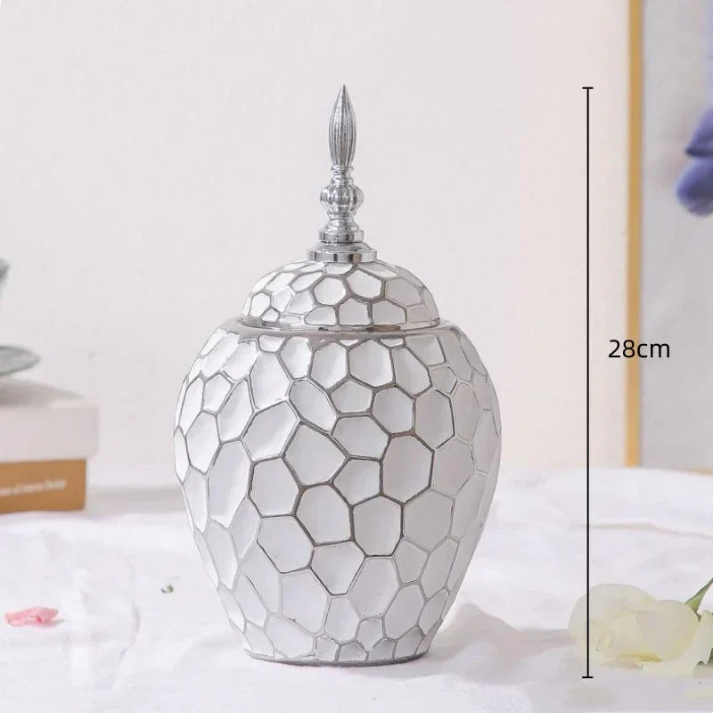 Sandsberg | GoldenPattern | Keramikvase mit luxuriösen goldenen Akzenten – Modernes dekoratives Wohnaccessoire