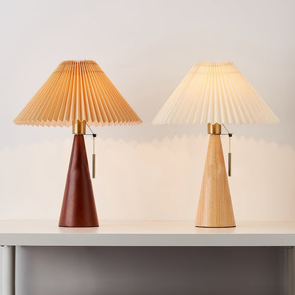 Sandsberg | AntiqueRadiance – Elegante Holz- und Metalltischlampe
