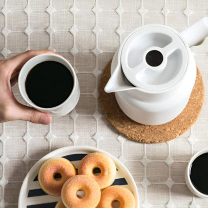 Sandsberg | Thermora – Isolierte Karaffe mit Holzgriff | Stilvolle Thermoskanne für heiße und kalte Getränke