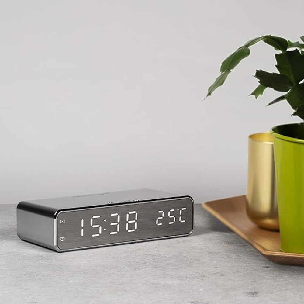 Sandsberg | TimeCharge – LED-Alarm clock mit integriertem kabellosen Ladepad
