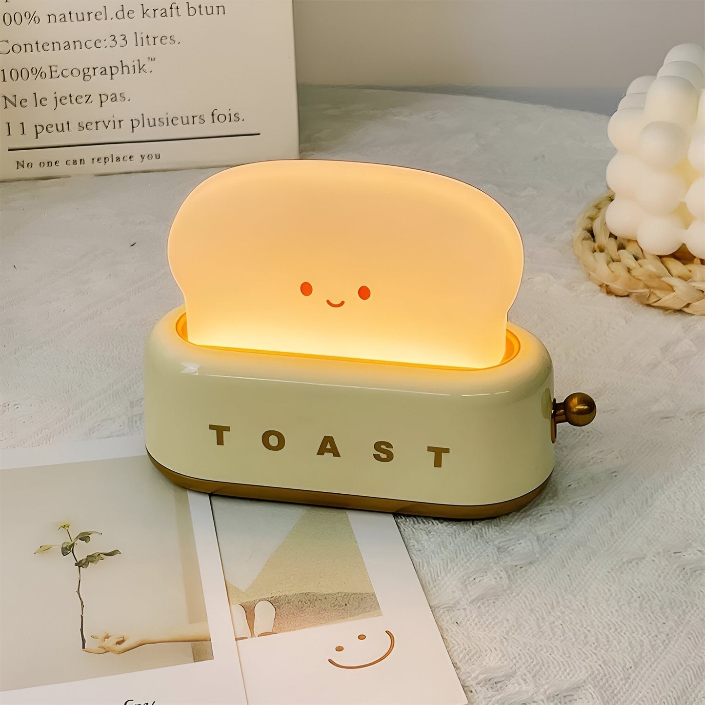 Sandsberg | TinyToast Tischlampe – Tragbare toasterförmige Nachtlicht mit dimmbarer LED & USB-Anschluss