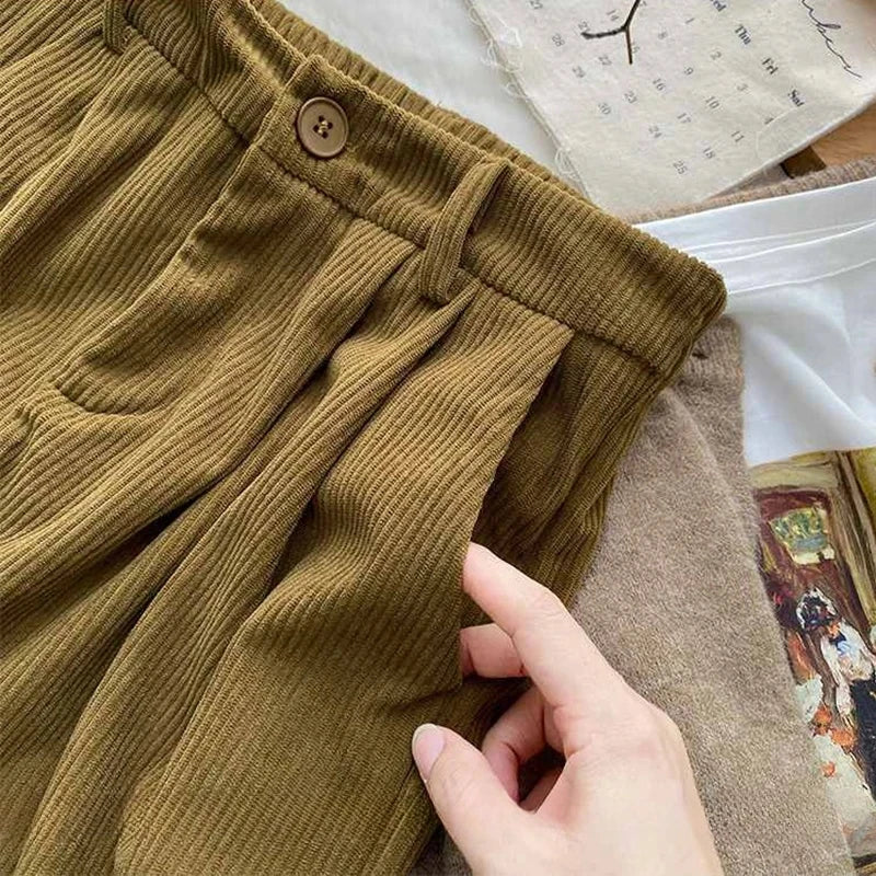 CINDY | Vintage Corduroy Damenhose mit Hoher Taille | Stylische Hose für einen Warmen Herbst