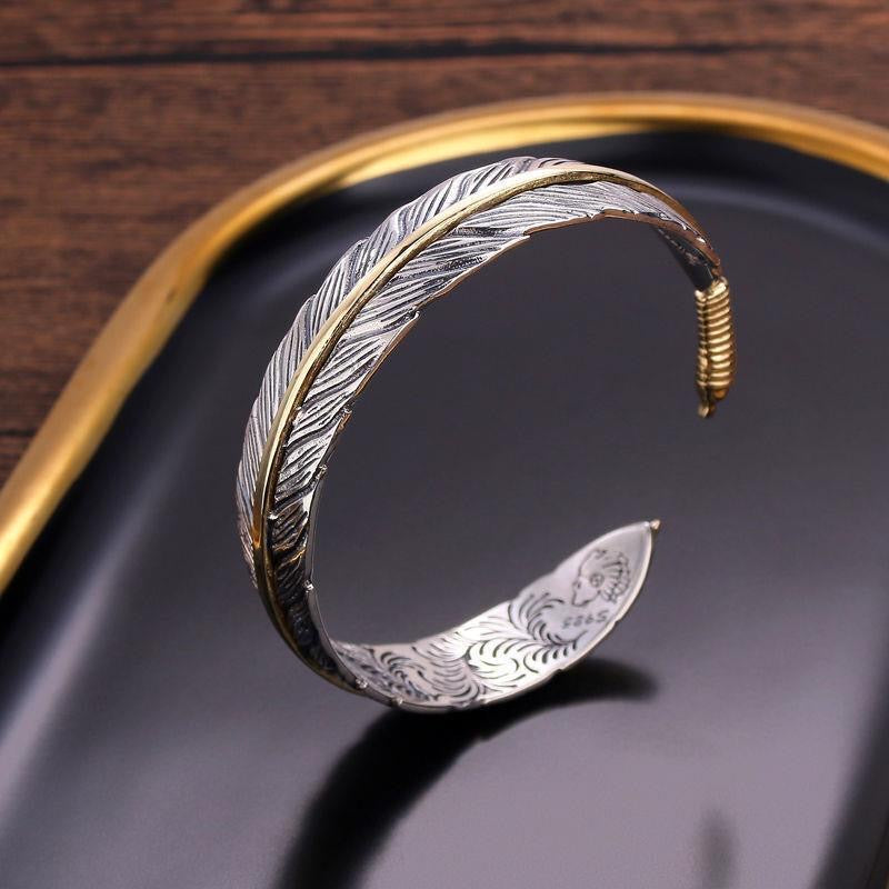 Vogel | Vintage-inspiriertes Federarmband im Edgy Punk-Look