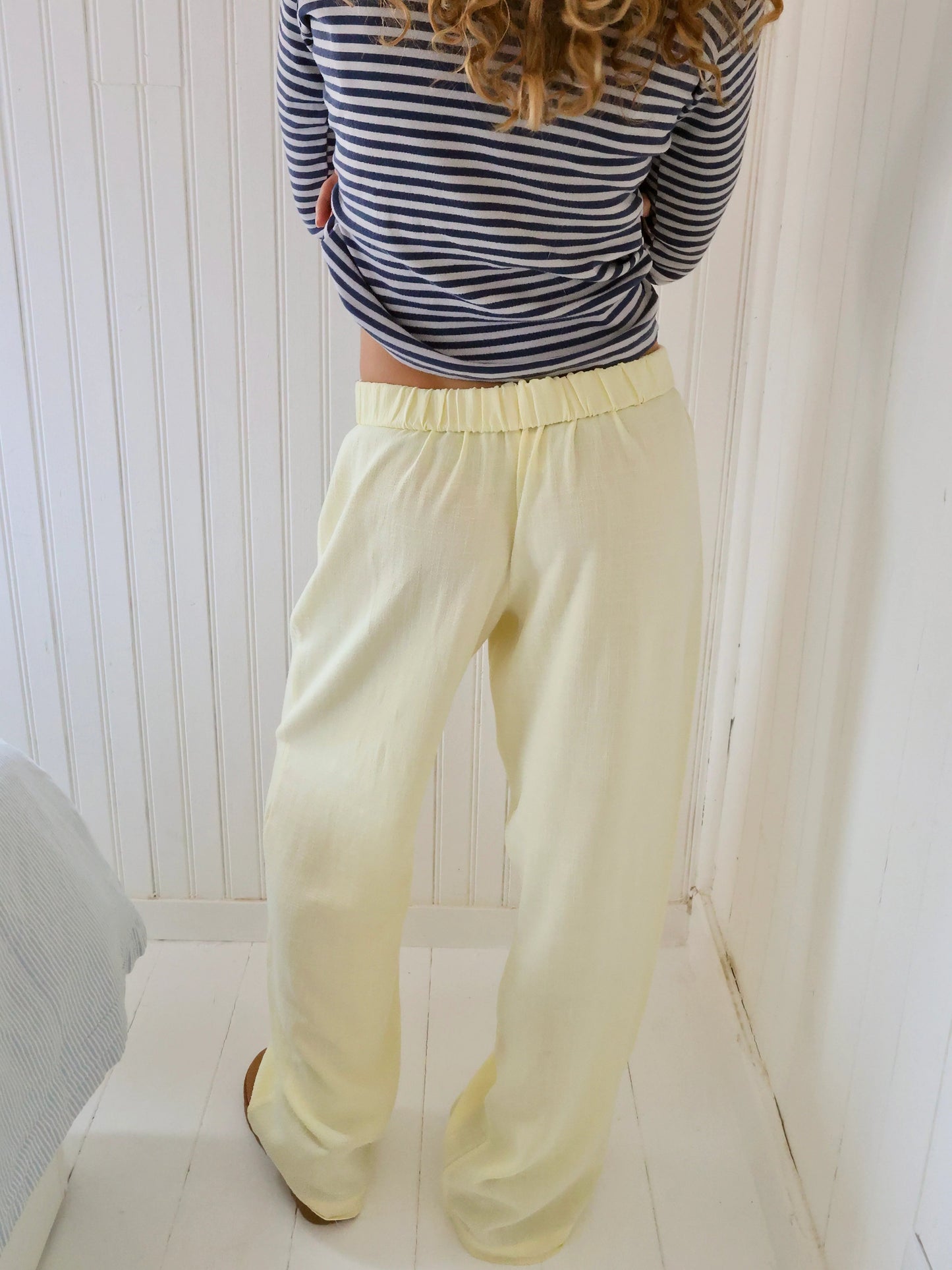 LOUNGE HOSE