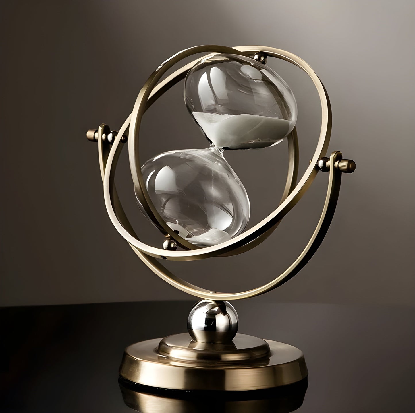 Sandsberg | GracefulTime Uhr – Luxuriöse Sanduhr mit elegantem Goldrahmen & zeitlosem Design