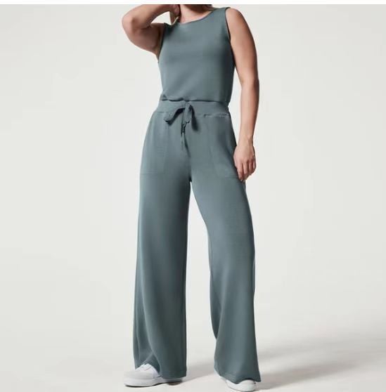 FEMME MODE | Bequemer Jumpsuit | Stilvolles Einteiliges Outfit