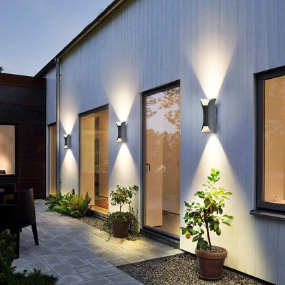 Wasserdichte LED-Außenwandleuchte mit Up- und Down-Beleuchtung