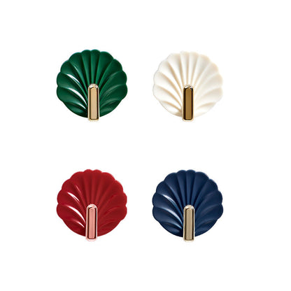 Sandsberg | Luxurious shell-shaped hooks