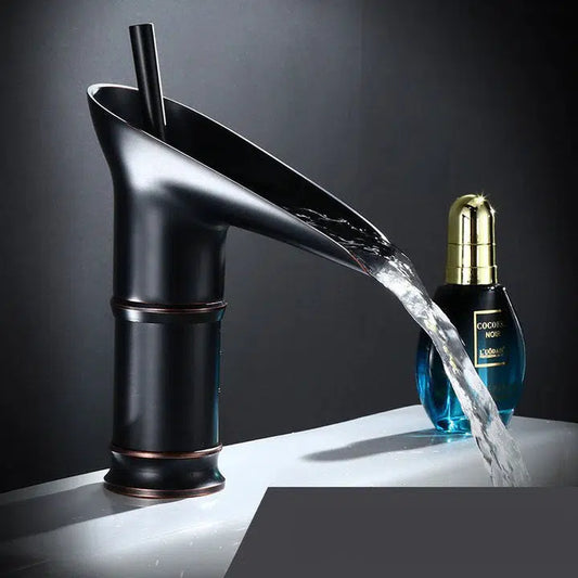 Antike Wasserfall Badezimmer Waschbecken Armatur