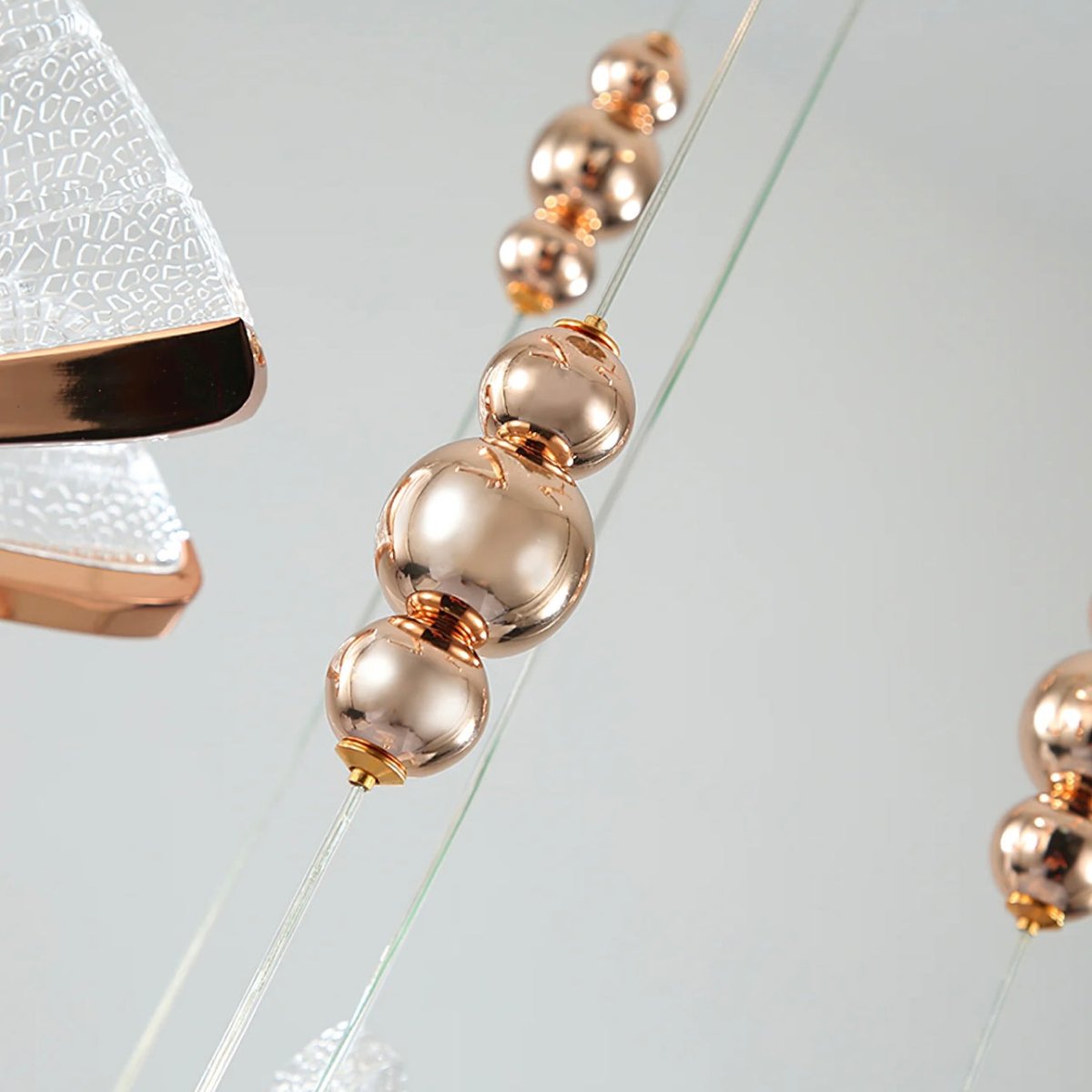 Sandsberg | FlareWing – Künstlerische Schmetterlingsförmige LED-Hängelampe