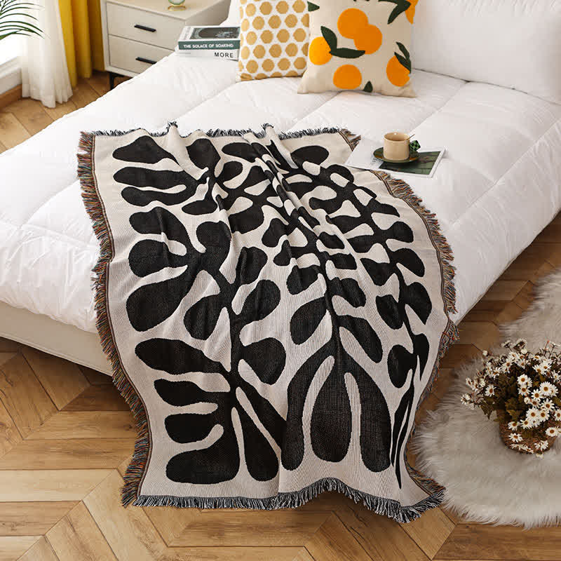 Leichte, weiche Decke mit Retro-Blattquaste
