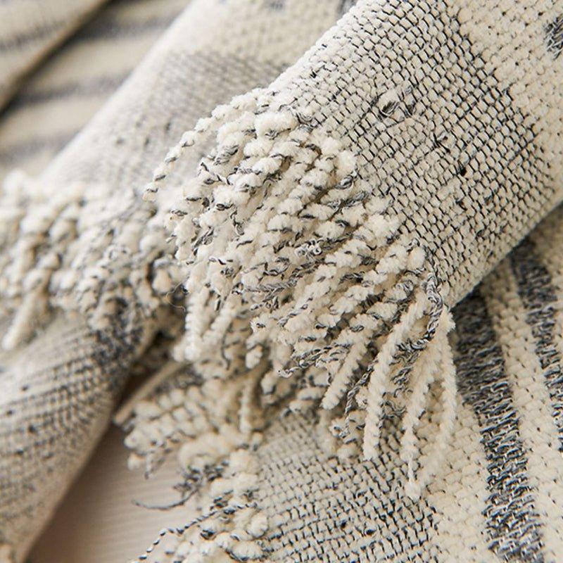 Chenille-Überwurfdecke mit Streifenmuster und Quaste │ Wendbarer Sofabezug aus nordischem Jacquard mit Anti-Katzen-Kratzschutz