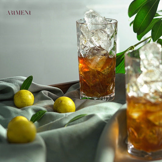 Klassisches Highball-Glas