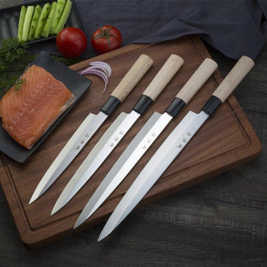 Japanisches Stahlmesser