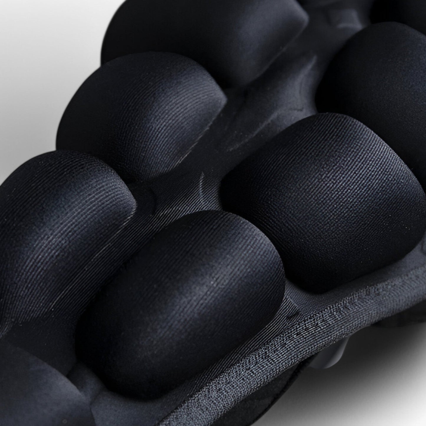 Sandsberg | AirSeat | Stoßdämpfend, schweißfrei & ultra-bequemes Fahrradsitzkissen