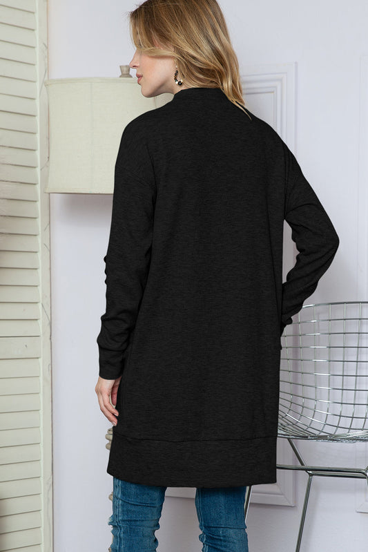 Schwarzer gerippter Strick cardigan mit offenen Vorderseite und Taschen