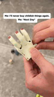 Sandsberg | Super aktivierte bewegliche fremde Hände