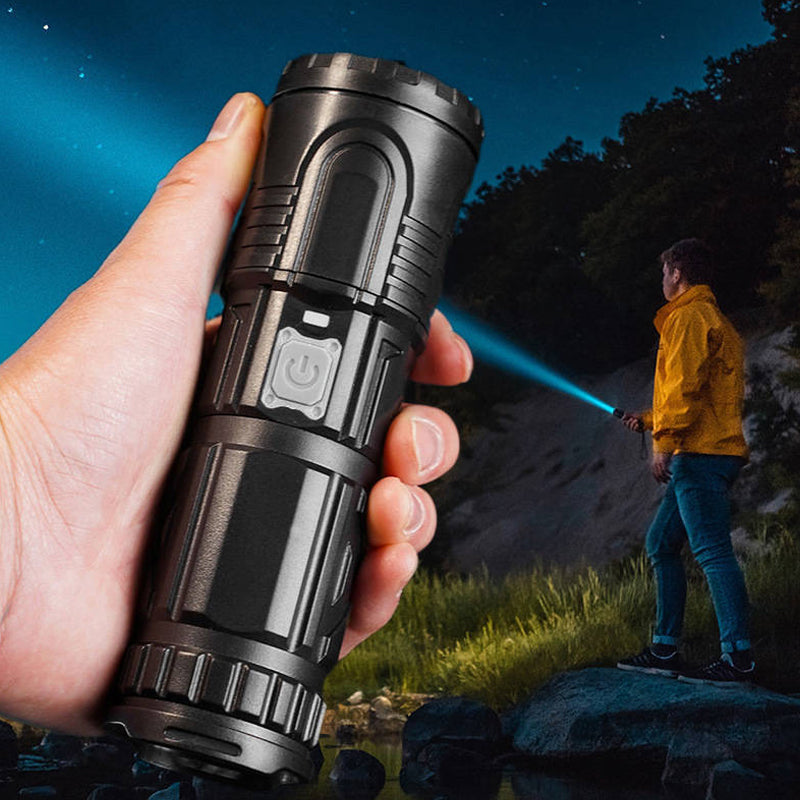 Starke Taschenlampe mit Zoom